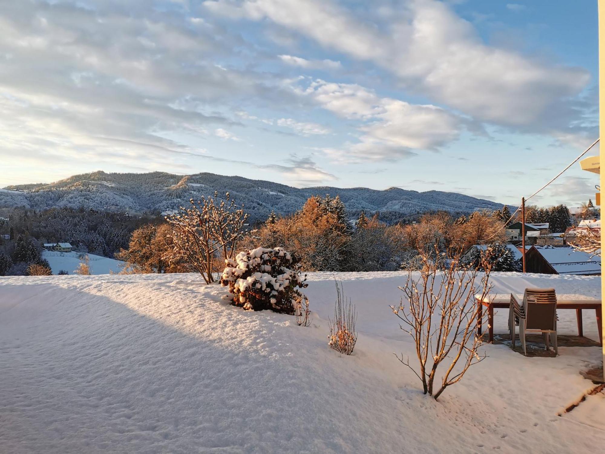 Traumhaftes Ferienhaus Am Lateinberg - 8455 Eibiswald Suedsteiermark Kültér fotó